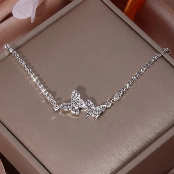 Cubic Zirconia Silver Butterfly Bracelet - Picture 4 of 7